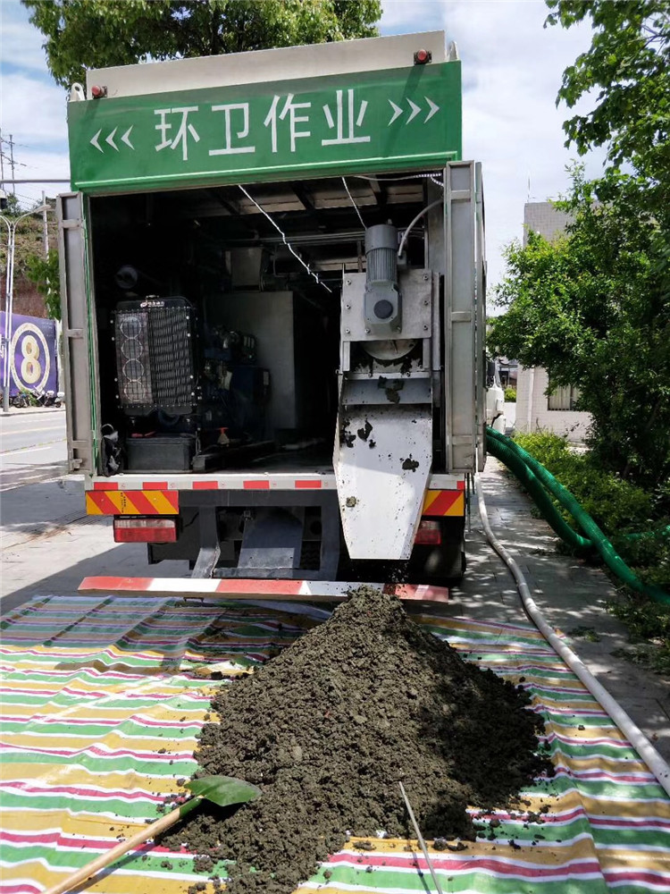 西昌镇淤泥干湿分离