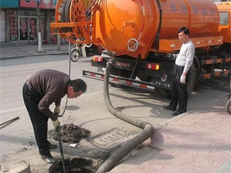 西昌镇清掏化粪池，健康生活从这里开始